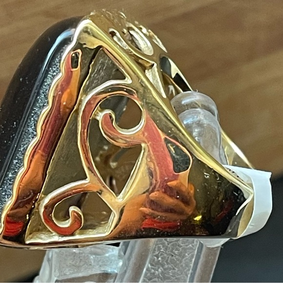 FASHION JEWELRY GEMSTONE RING STAINLESS STEEL WOMEN GOLD & BROWN COLOR SIZE 6 - Picture 7 of 8